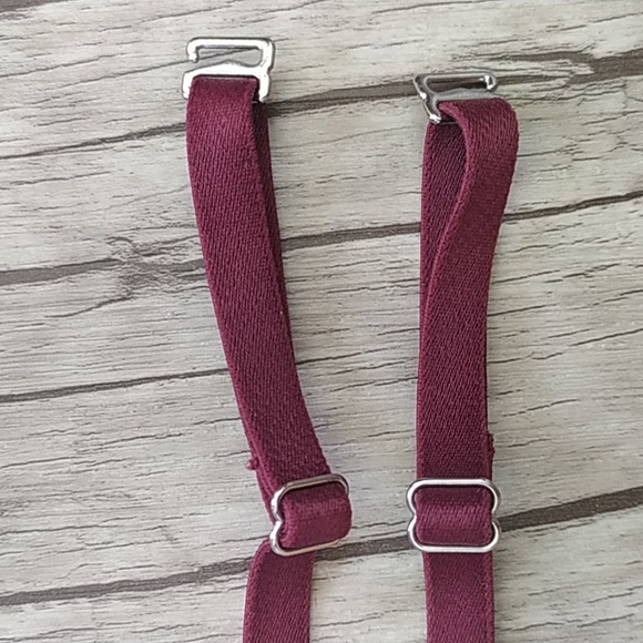 La Vie en Rose Burgundy with Black Lace Accents Bra - Picture 7 of 16